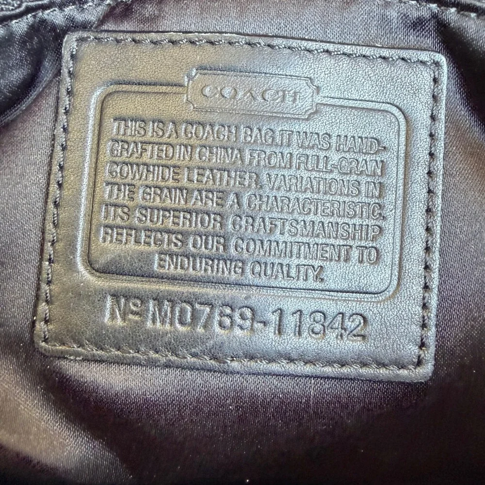 Vintage Y2K Coach Black Leather Soho Flap Shoulder Bag Brass Buckle Preppy